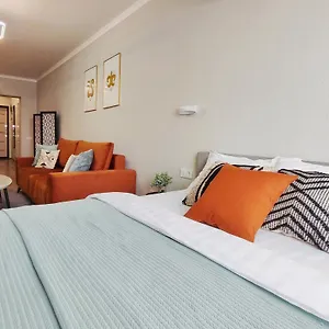 Апартаменты Modern In Golden Square, Алматы